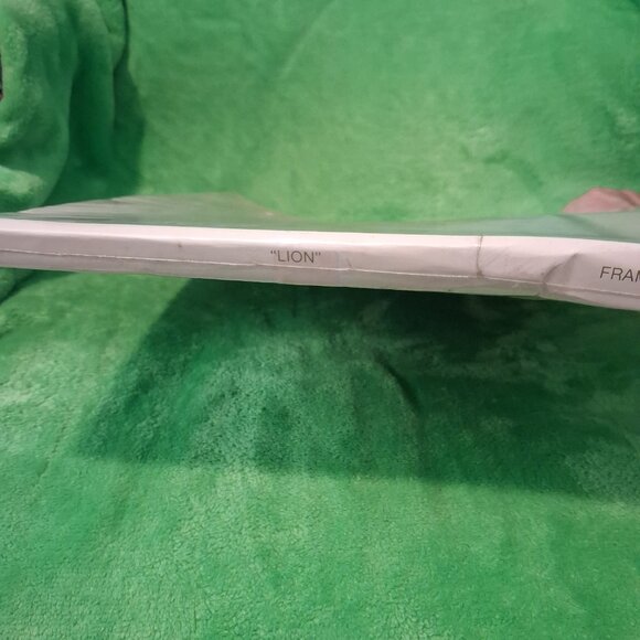 Vintage Rainbow Lion Stitchery Kit 1978 SEALED Embroidery Kit - Picture 6 of 10